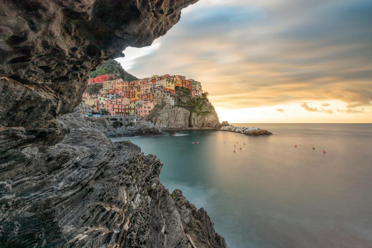 L' Attico Giallo Oro Di Giulia Manarola Eksteriør bilde